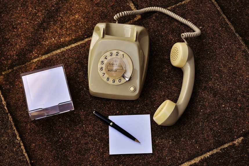 Things you need to know about Telephone Etiquettes